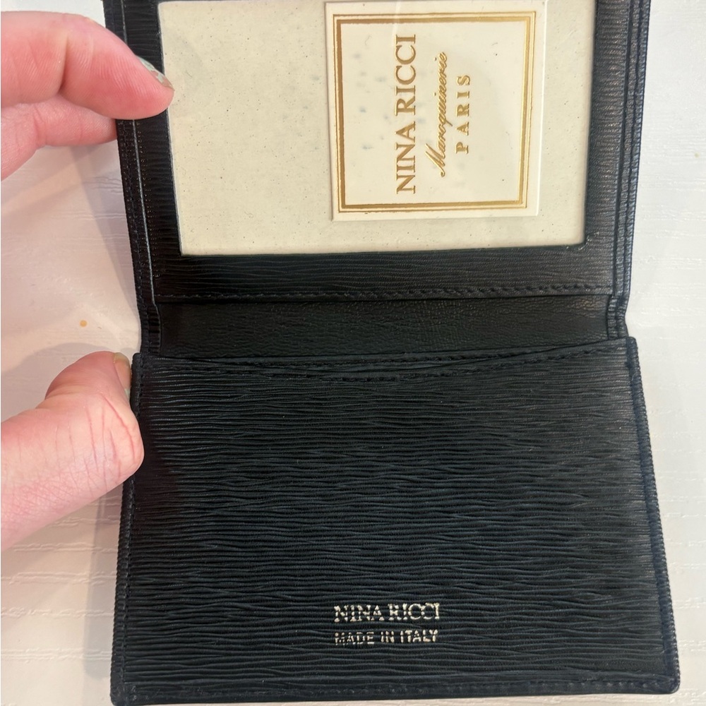 Nina Ricci Black Textured Leather Card Holder with Gold Logo - Picture 3 of 8